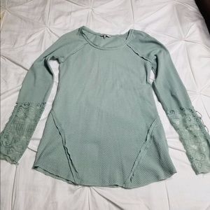 BKE long sleeve shirt